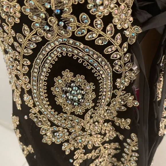 NWT Abby Paris by Lucci Lu Tulle Black & Gold Formal Beaded mermaid Gown Sz 16